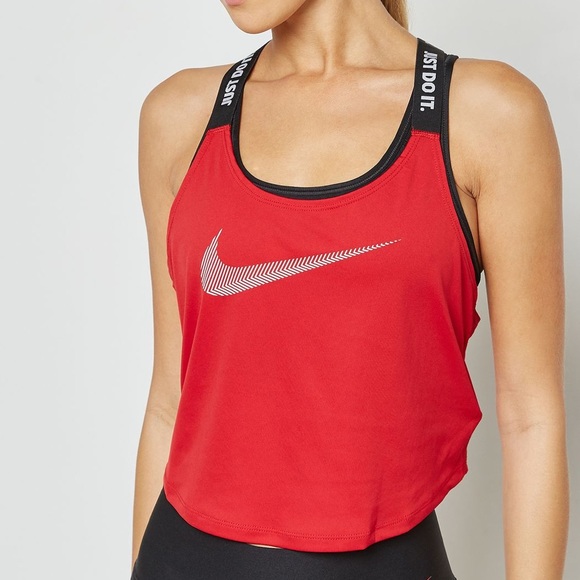 nike elastika crop
